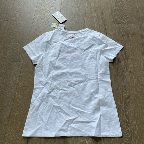 Tommy Bahama Destination Lux short-sleeve tee - Picture 6 of 7